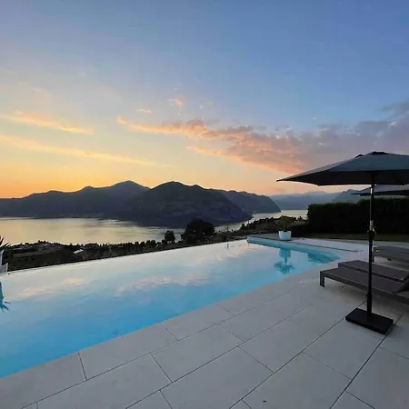 Luxury With Private Infinity Pool