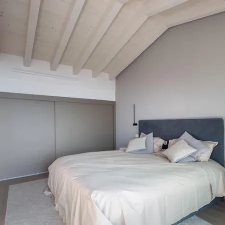 Luxury With Private Infinity Pool * Iseo